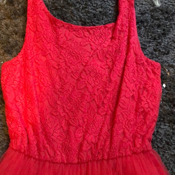 Dress - Picture 3 of 3